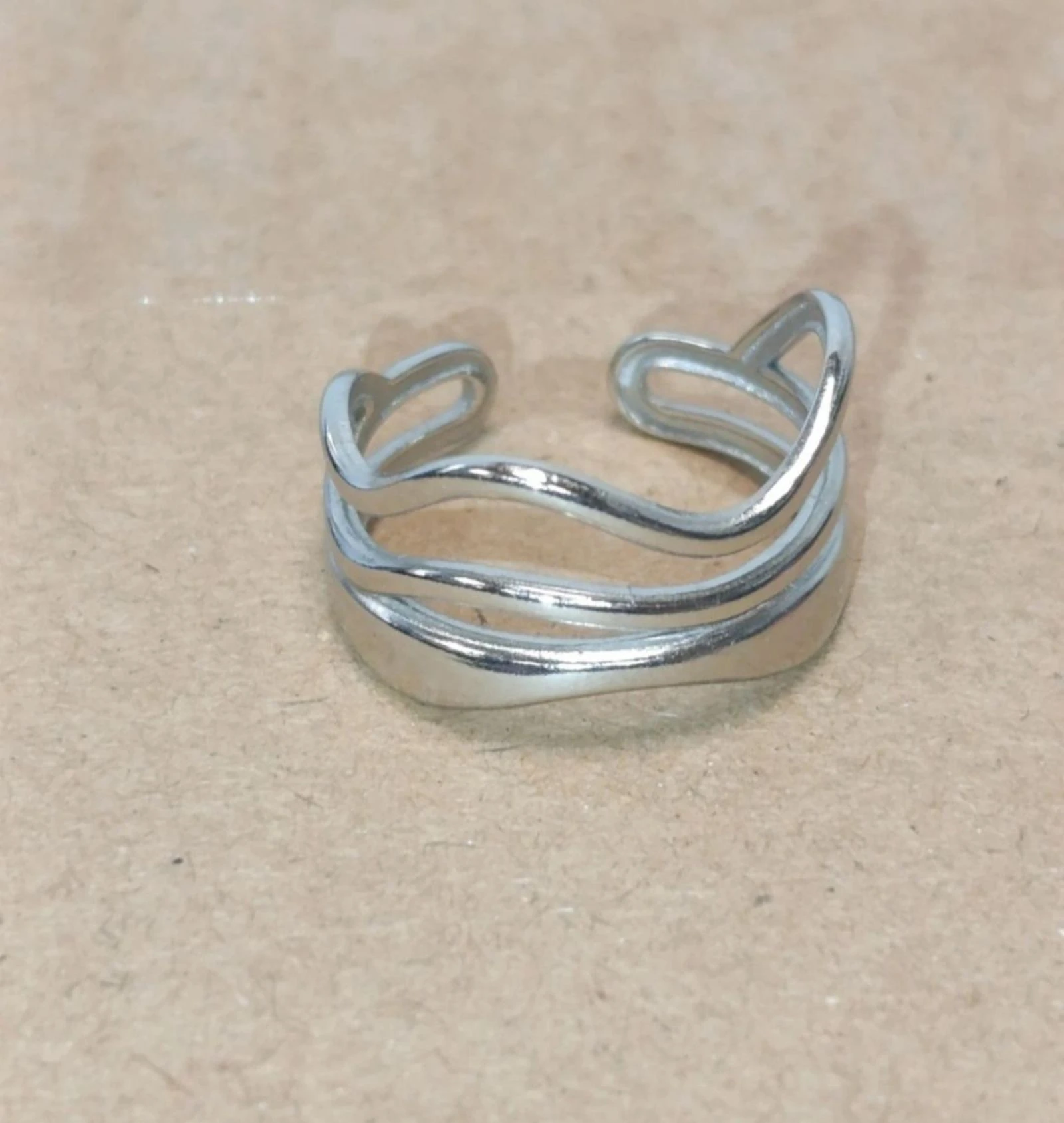 Anillo acero plateado abierto talla 7 Triondulacion – photo 2